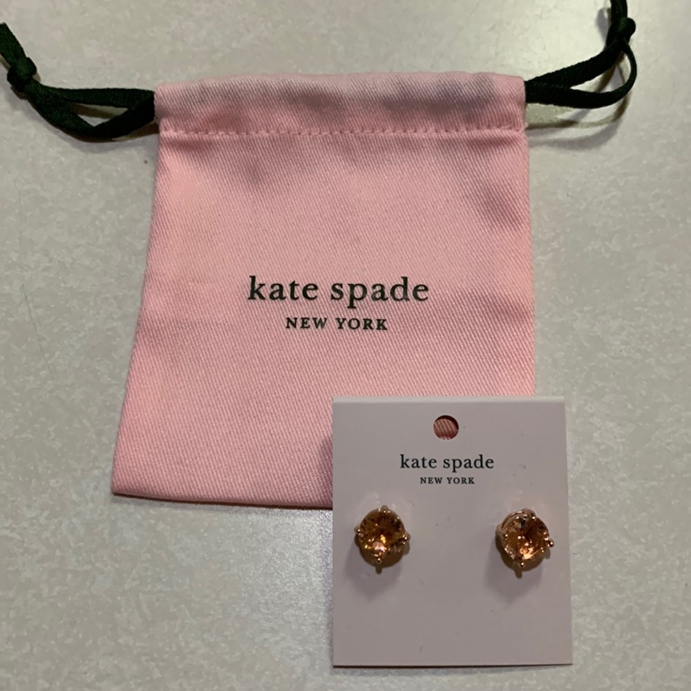 NWT Kate Spade gumdrop studs (light peach)